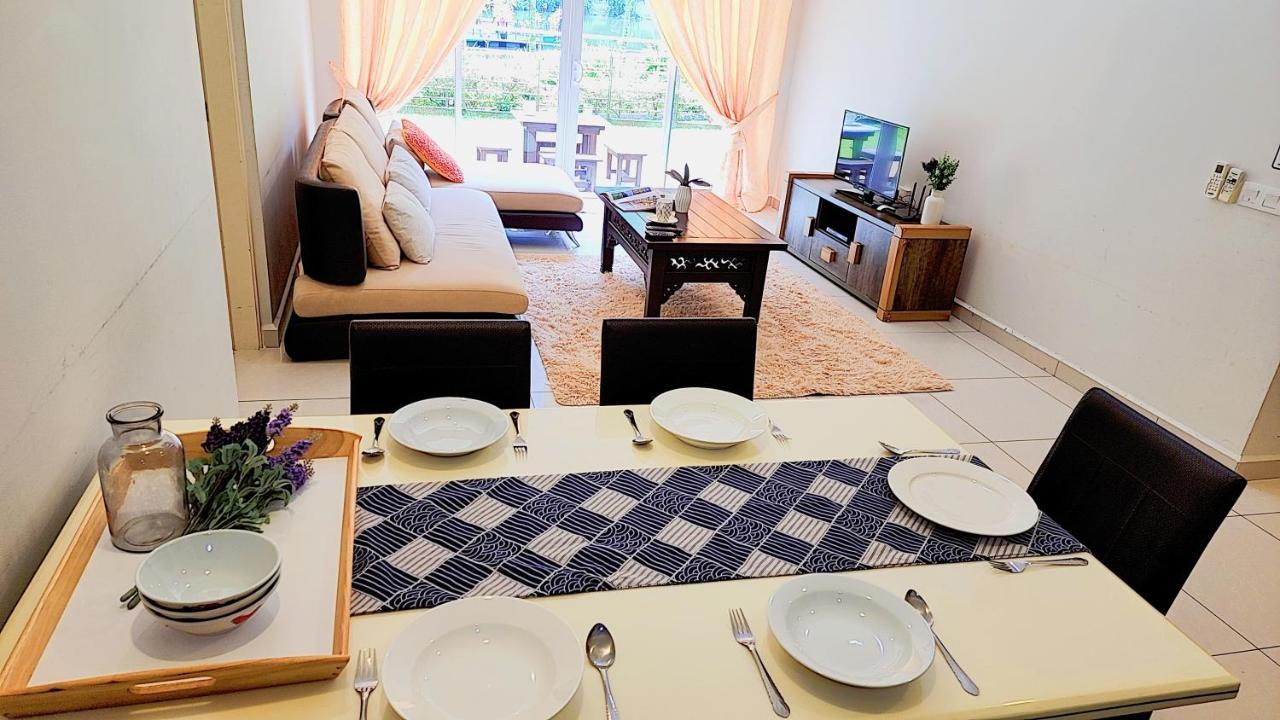 The Resort, Jalan Haven, Persiaran Lembah Perpaduan, Pangsapuri *